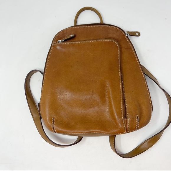 ST JOHN’S BAY Women’s Brown Leather Mini Backpack 3 Zipper Compartments 10”X12”
